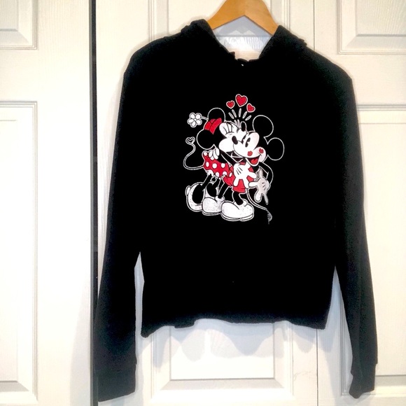 Disney Tops - 🍊2 for $15🍊Disney Minnie Mickey sweatshirt
